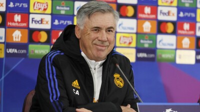 Карло Анчелотти стал самым титулованным тренером "Реала", сравнявшись с Мигелем Муньосом