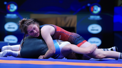 Казахстанские спортсменки завоевали две медали в женской борьбе на чемпионате мира 