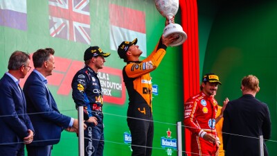 "Формула-1" вернулась с летнего перерыва