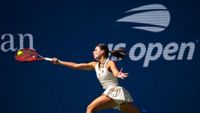 На US Open-2024 в женском одиночном разряде определилась первая полуфинальная пара. Результаты и видеообзор 1/4 финала 
