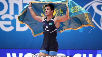 Чемпион мира и ещё четыре призёра: как выступили казахстанцы на ЧМ U20 в греко-римской борьбе