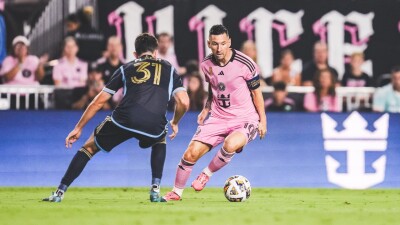 Месси опубликовал эмоциональный пост о победе в первой игре после травмы