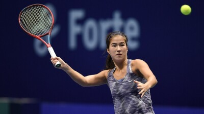  Казахстанская теннисистка Жибек Куламбаева сотворила сенсацию и вышла в 1/4 финала турнира в Аргентине 