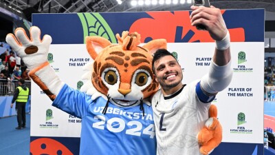 Прямая трансляция матча Казахстан – Аргентина в 1/4 финала чемпионата мира по футзалу 