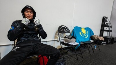 Казахстанский боец Асу Алмабаев одержал четвертую победу в UFC