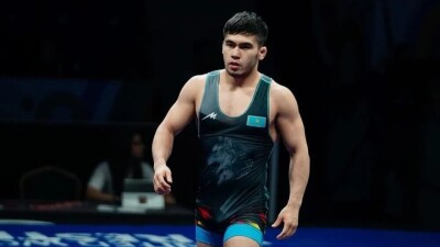 Молодёжный чемпионат мира по борьбе: кто из сборной Казахстана выступит на старте турнира 