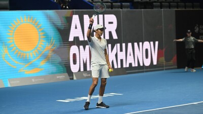 Казахстанские теннисисты Амир Омарханов и Малика Амиргалиева сыграют за титулы на турнире в Корее