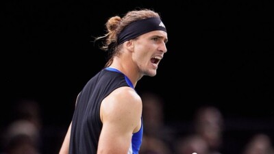 Александр Зверев стал первым финалистом "Мастерса" в Париже