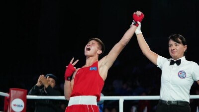 Казахстанский боксёр Торехан Сабырхан завоевал "золото" молодёжного чемпионата мира 