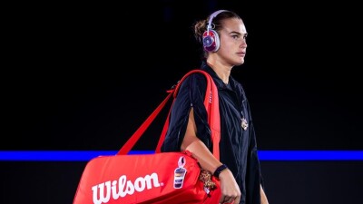 "Королева тенниса": Неймар отреагировал на встречу с Ариной Соболенко на Итоговом чемпионате WTA