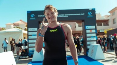 Казахстанец Лев Черепанов завоевал бронзовую медаль чемпионата Азии по плаванию на открытой воде