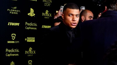 Мбаппе показал совместное фото с тренировки с футболистами ПСЖ