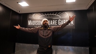 Джон Джонс обновил рекорд по количеству побед в титульных боях в истории UFC