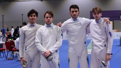 Юниорская команда Казахстана по фехтованию на шпаге поднялась на третье место в мировом рейтинге