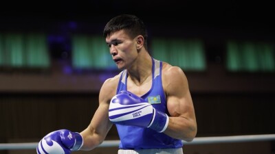 Четыре "серебра": казахстанские боксёры провели финальные бои на чемпионате Азии 