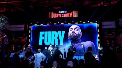 Стали известны гонорары Усика и Фьюри за реванш