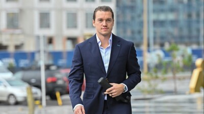 Защитник Никита Камалов покинул "Барыс", хоккеист переходит в другую команду