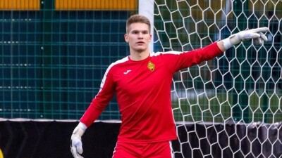 Голкипер "Кайрата" перешел в "Ахмат" Максима Самородова
