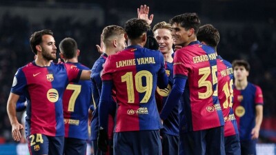 Ямаль впервые признан лучшим игроком сезона в "Барселоне", рекорд у Месси – шесть наград