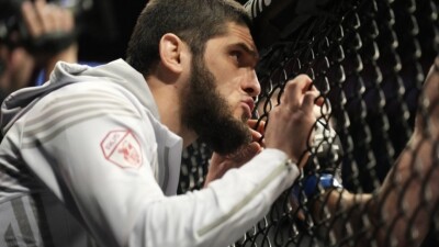 Дана Уайт высказался о возможном переходе Ислама Махачева в средний вес UFC