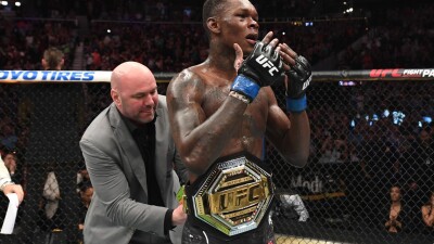 Гонорары Исраэля Адесаньи и Нассурдина Имавова за бой на UFC Fight Night 250