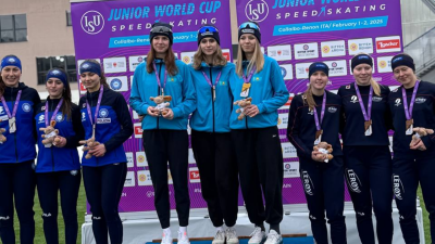 Команда Казахстана по конькобежному спорту заняла первое место на юниорском этапе Кубке мира в Италии