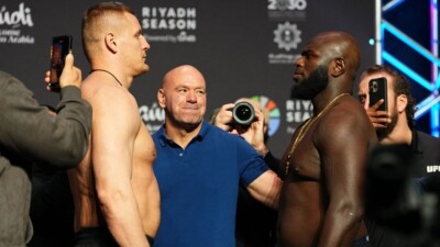 UFC исключил из ростера Розенстрайка после поражения в бою с Павловичем