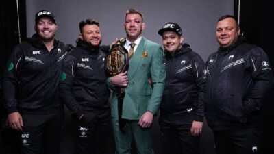 Дрикус дю Плесси установил уникальное достижение в истории UFC