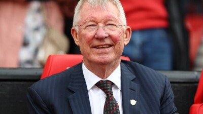 Легендарный сэр Алекс Фергюсон возобновит тренерскую карьеру ради одного матча