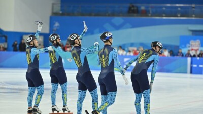 Шорт-трек: сборная Казахстана вошла в тройку призёров этапа Кубка мира 