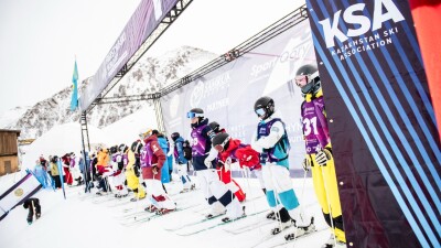 Этап Кубка мира по фристайлу в Алматы: итоги первого дня 