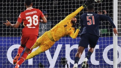 Суперкомпьютер назвал главного претендента на победу в ЛЧ после первых матчей 1/8 финала