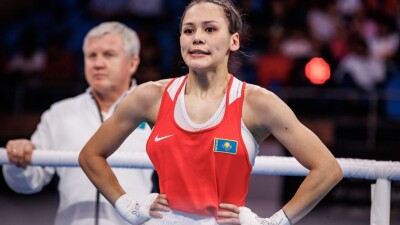 Казахстан с двух побед стартовал на женском чемпионате мира по боксу в Сербии