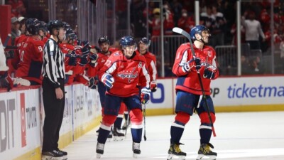 "Вашингтон" объявил о подписании двух хоккеистов. Один из них – лучший снайпер NCAA