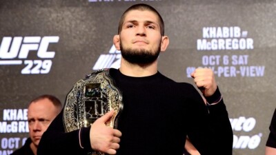 "Быстро прошло время": Хабиб вспомнил о завоевании титула UFC, состоявшемся 7 лет назад