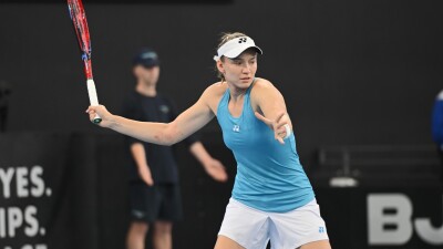 Елена Рыбакина приносит победу сборной Казахстана над семикратными чемпионками Кубка Билли Джин Кинг