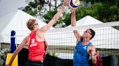 Пляжный волейбол: казахстанцы с побед стартовали на международном турнире в Таиланде