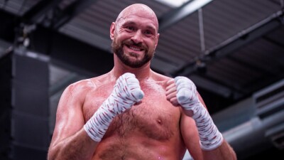 Тайсон Фьюри заявил о желании провести третий бой с Усиком