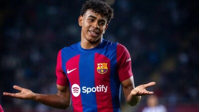 Ламин Ямаль получит в "Барселоне" номер, под которым играл Месси