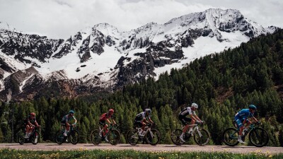 "Джиро д’Италия-2025": итоги 17 этапа 