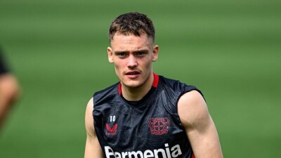 В "Баварии" рассказали о борьбе с "Ливерпулем" за Флориана Вирца