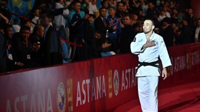 Чемпионат мира по дзюдо: Жубаназар стартовал с победы. Куюлова проиграла 