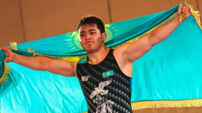 Сборная Казахстана завоевала шесть медалей на старте молодёжного чемпионата Азии по греко-римской борьбе
