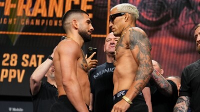 Полное видео боя Илия Топурия – Чарльз Оливейра на UFC 317