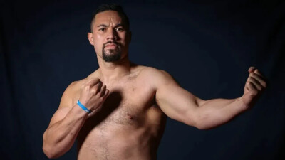 "Теперь я первый в очереди": Джозеф Паркер в песне обратился к Усику и Дюбуа