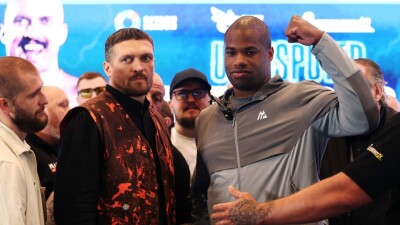 "Я его нокаутирую": Усик поделился ожиданиями от предстоящего боя против Дюбуа 