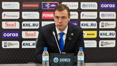 Евгений Королёв – временно исполняющий обязанности главного тренера "Барыса"