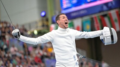 Чемпионат мира по фехтованию: сборная Казахстана выиграла у команды России 