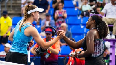 Рыбакина успешно стартовала на турнире WTA-1000. Видеообзор матча 