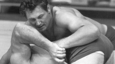 Умер самый титулованный борец вольного стиля в мире